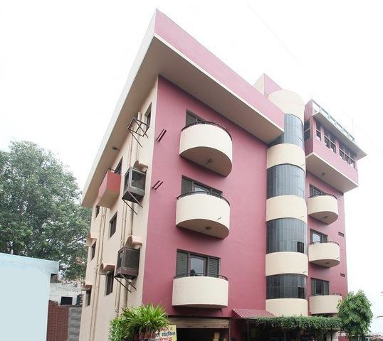 Hotel Sonmony Varanasi Ngoại thất bức ảnh